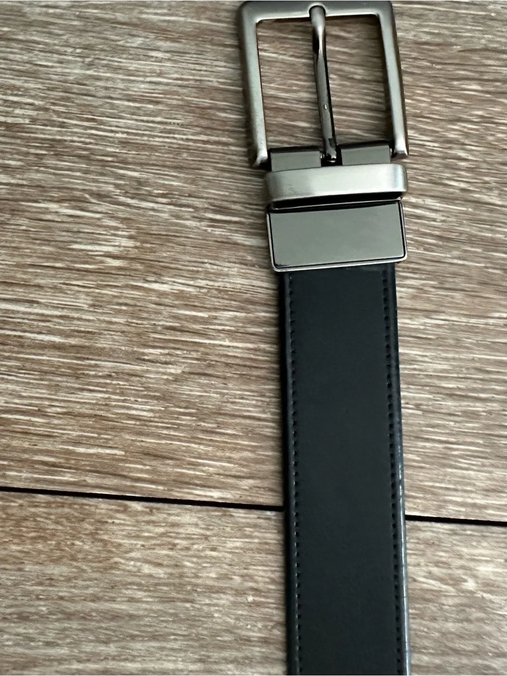 Classic Reversible Black to Brown Leather Belt with Silver Buckle